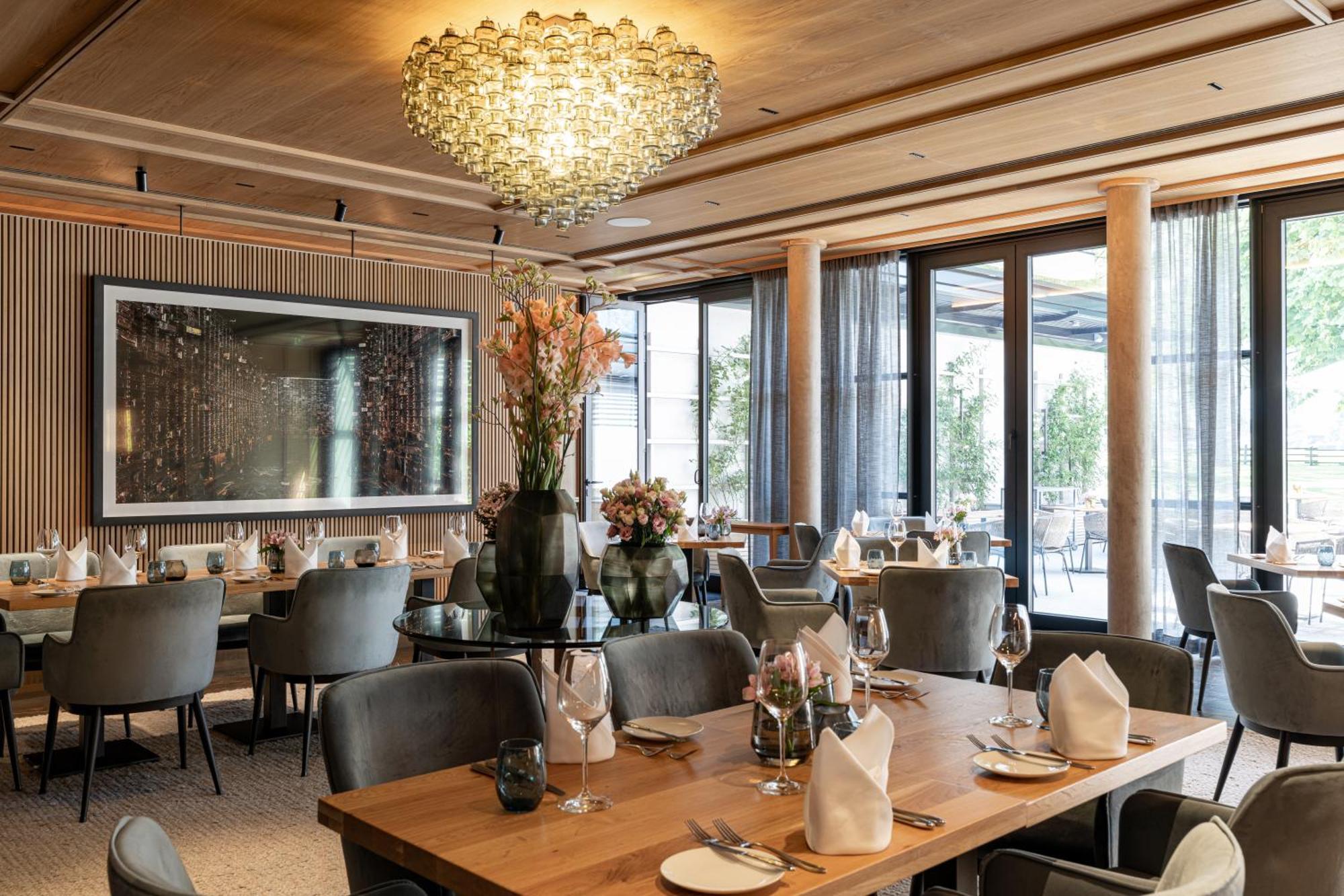 Parkhotel Egerner Hoefe Rotta Extérieur photo